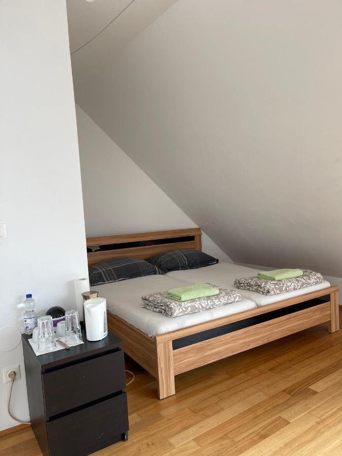 וינה Rooftop Room With Terrace. מראה חיצוני תמונה